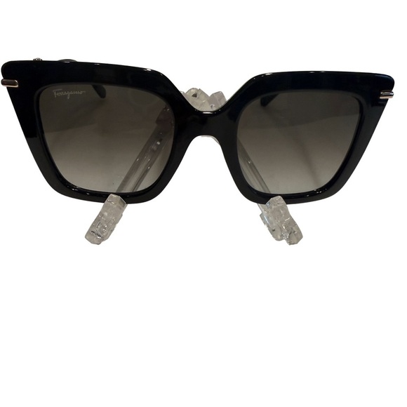 Salvatore Ferragamo SF1041S-001 Sunglasses 51mm 100% Authentic main image 7